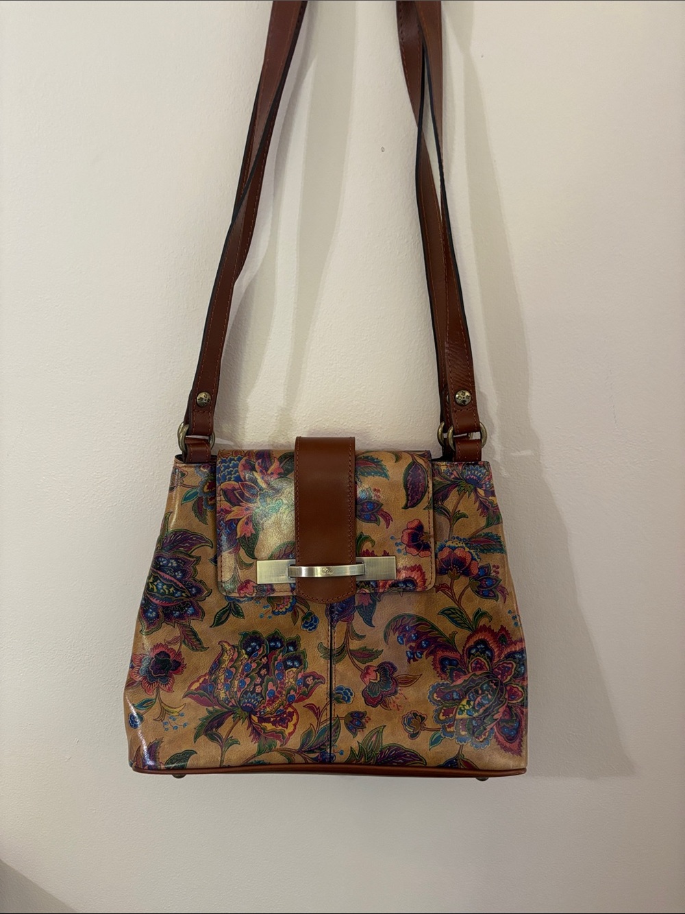 Patricia Nash Tan Floral shoulder bag with Brown Leather Strap